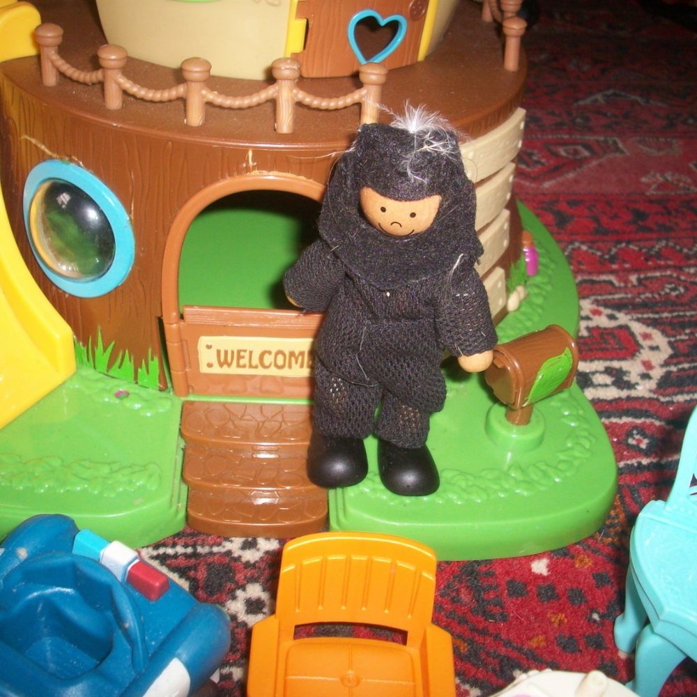 Li’l Woodzeez Acorn Treehouse Playset House Toy Incomplete but w/ Extra Pieces - Picture 2 of 10